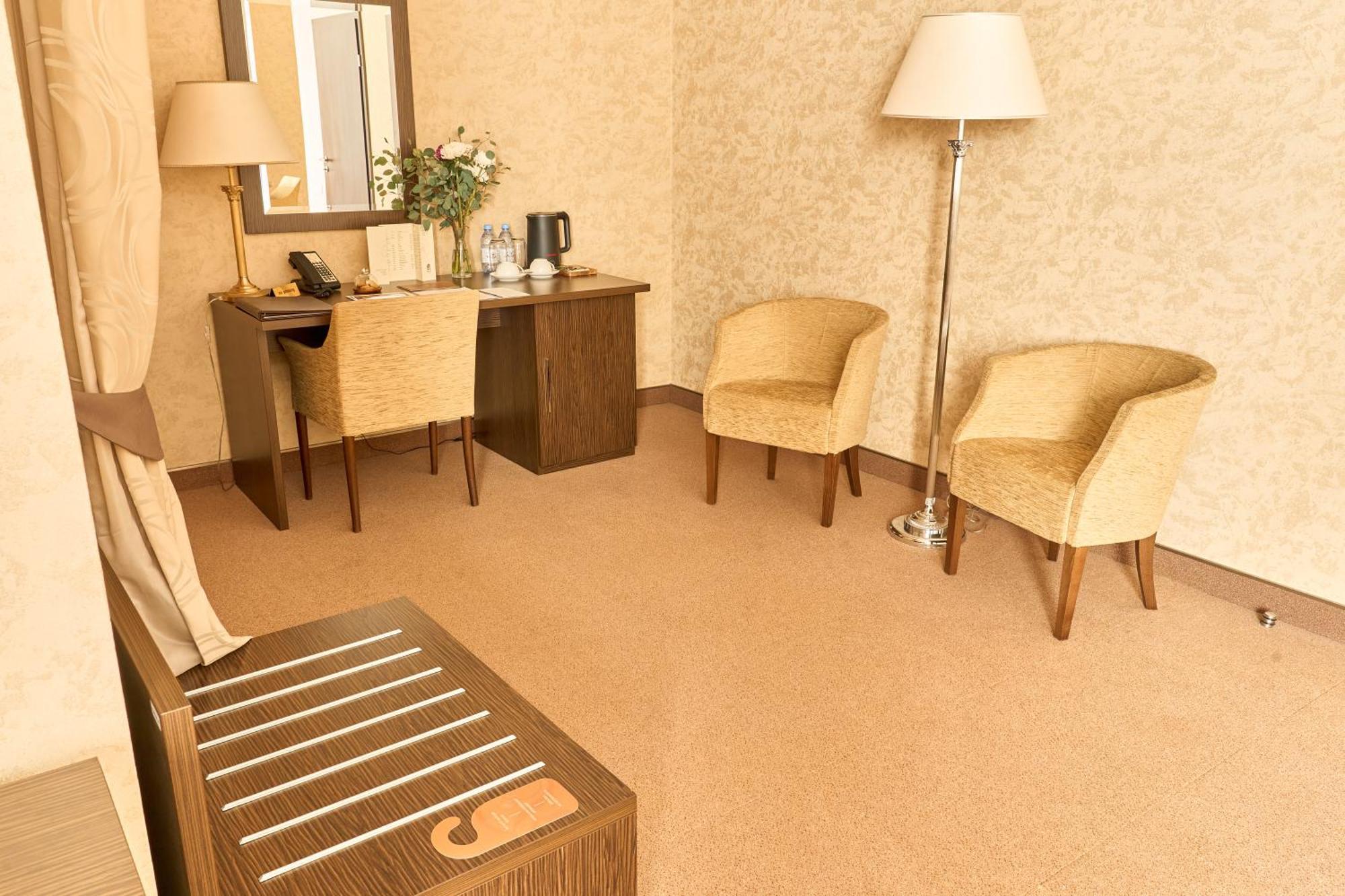 Kainar Hotel シムケント エクステリア 写真